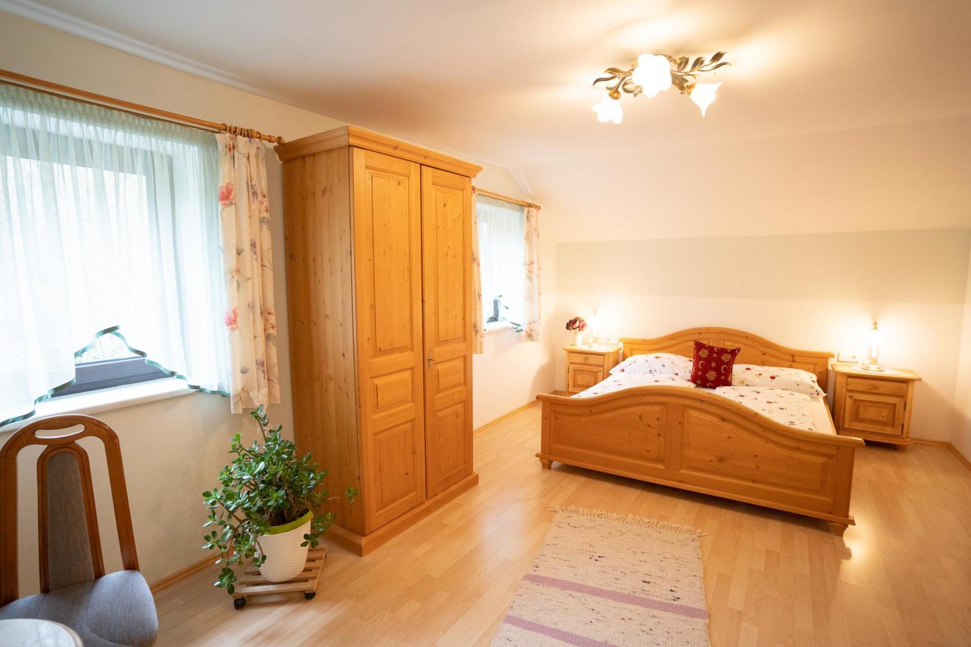 Gaestepension Edeltraud Hotel Hirschegg  ภายนอก รูปภาพ
